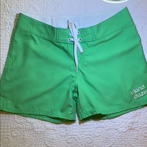 Inland daze board short